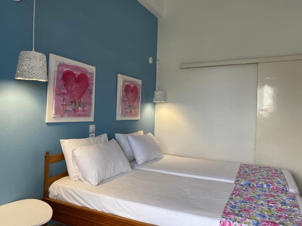 Thalia Hotel Kamena Vourla Exterior photo